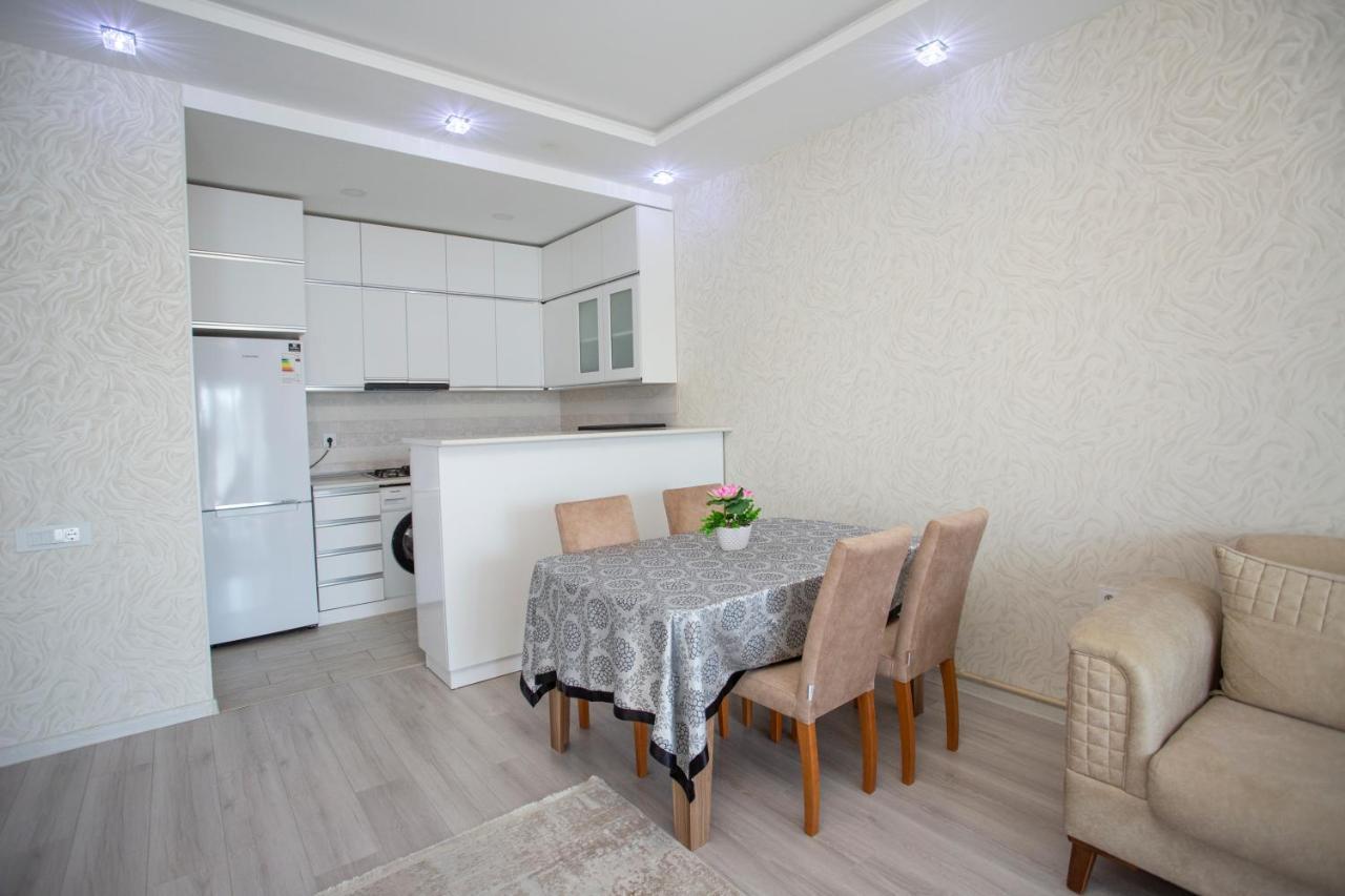 Park Azure Luxury Apartamento Baku Exterior foto